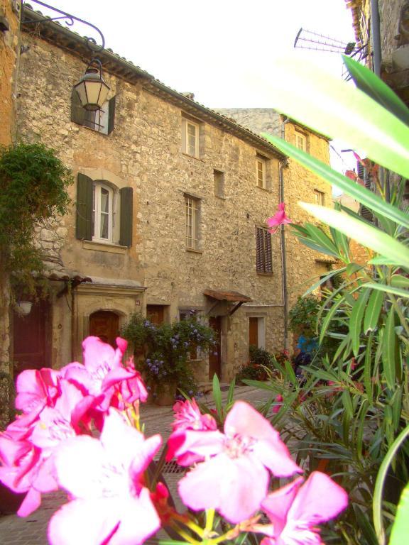 Aux 3 Lits Qui Chantent - Au Village Ванс Экстерьер фото